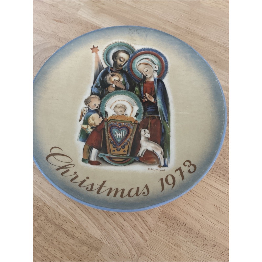 Vintage Sister Bertha Hummel Collector Christmas Plate 1973 "The Nativity"